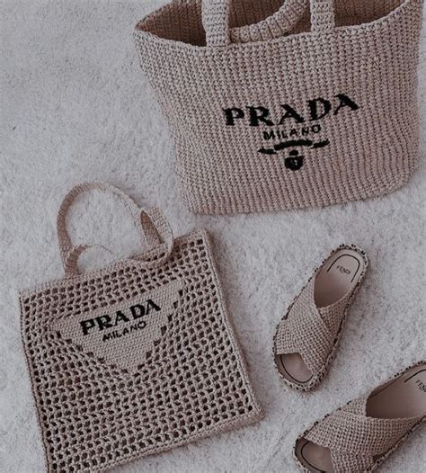 bolsa prada tejida a crochet precio|bolsas de Prada mujer.